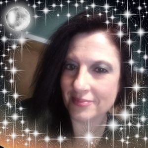 Meet your Posher, Christy